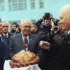 Хлеб-соль от севастопольцев в 2002. Фото И. Колинько