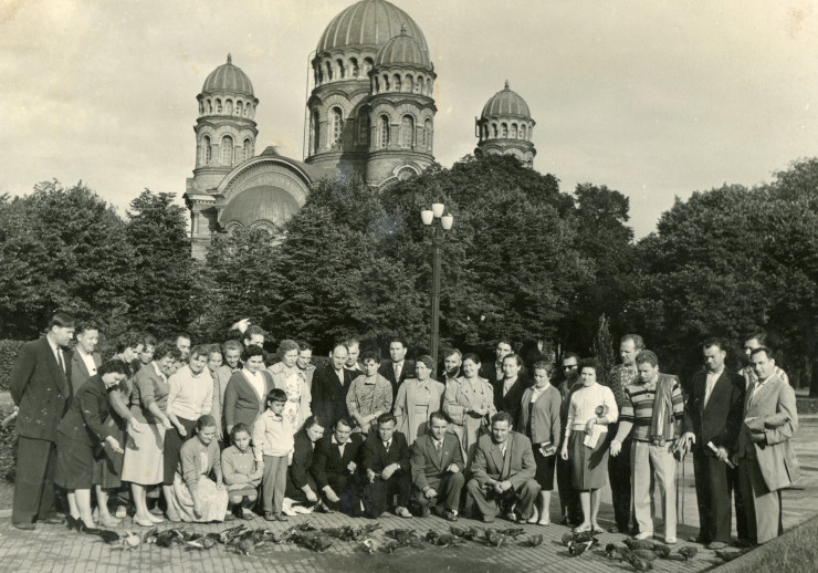 Фотография без подписи